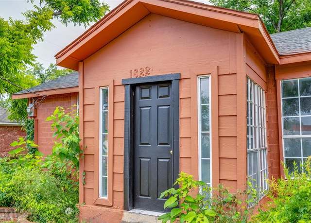 Property at 1822 Cranford Dr, Garland, TX 75041, 3 beds, 2 baths