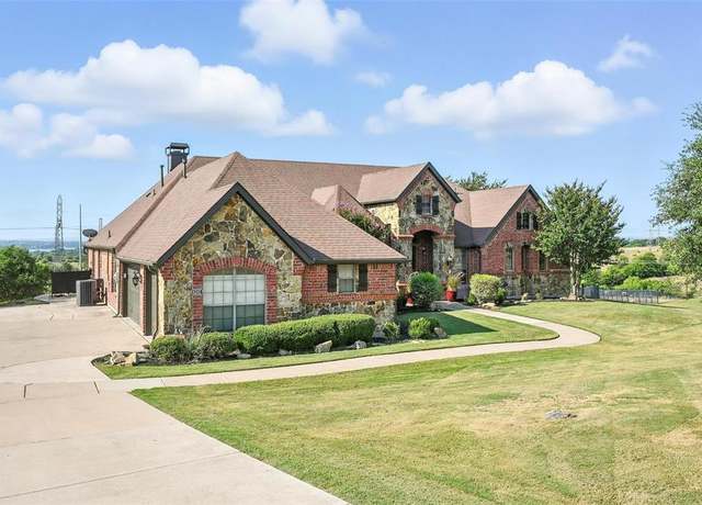 Property at 4265 San Simeon Ln, Fort Worth, TX 76179, 4 beds, 3.5 baths