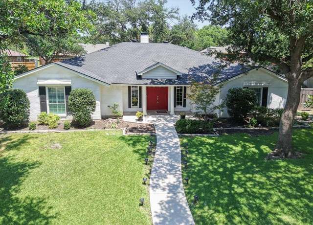 Property at 2801 Elmcrest Cir, Plano, TX 75075, 4 beds, 2.5 baths