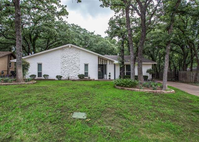 Property at 3420 Hampshire Dr, Arlington, TX 76013, 3 beds, 2 baths