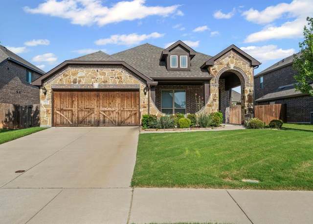 Property at 725 Salvia Ct, Midlothian, TX 76065, 3 beds, 2 baths