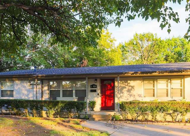 Property at 10959 Park Oak Cir, Dallas, TX 75228, 3 beds, 2 baths