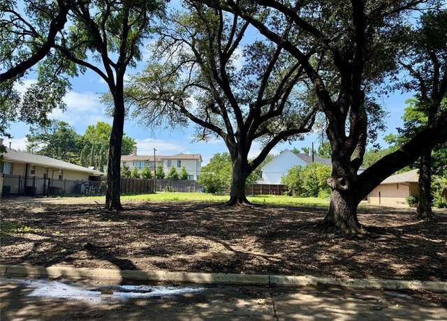Property at 6633 Greenwich Ln, Dallas, TX 75230