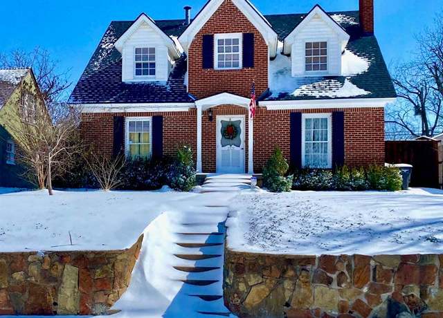 Property at 2721 Forest Park Blvd, Fort Worth, TX 76110, 4 beds, 2 baths