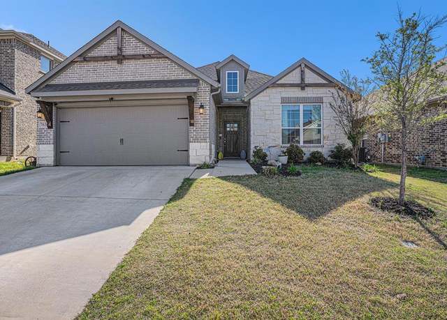 Property at 7636 Northumberland Dr, Fort Worth, TX 76179, 3 beds, 2 baths