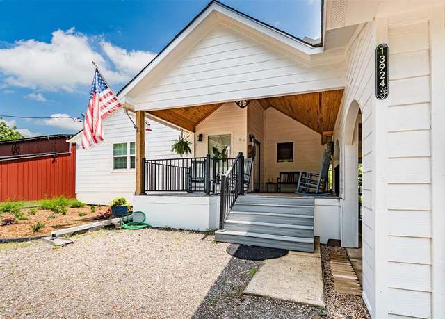 Property at 13924 County Road 236, Terrell, TX 75160, 2 beds, 3 baths