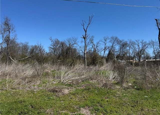 Property at Lot 8 N 2nd St, Lott, TX 76656