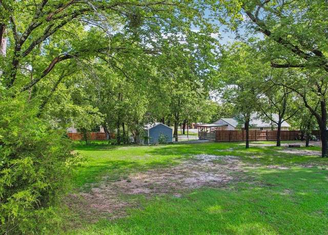 Property at SE 3rd St, Bonham, TX 75418