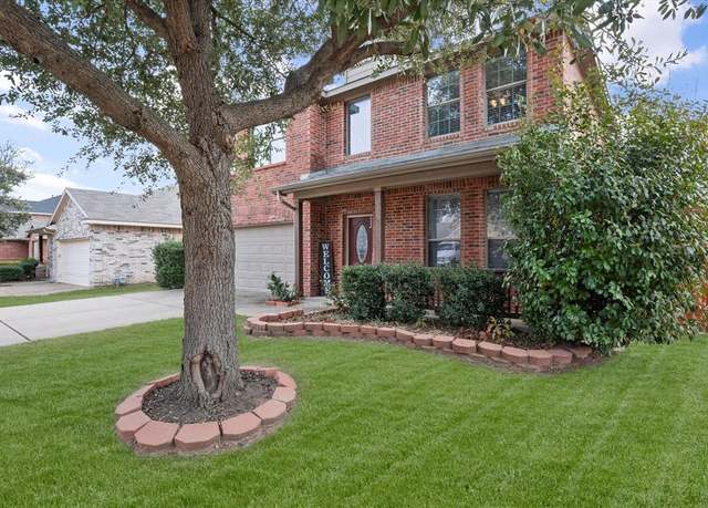 Property at 604 Denali Dr, Arlington, TX 76002, 4 beds, 2.5 baths
