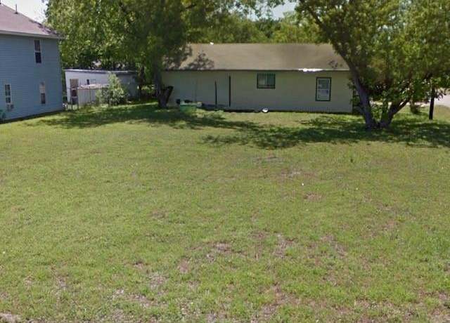 Property at 300 S 5th St, Crandall, TX 75114