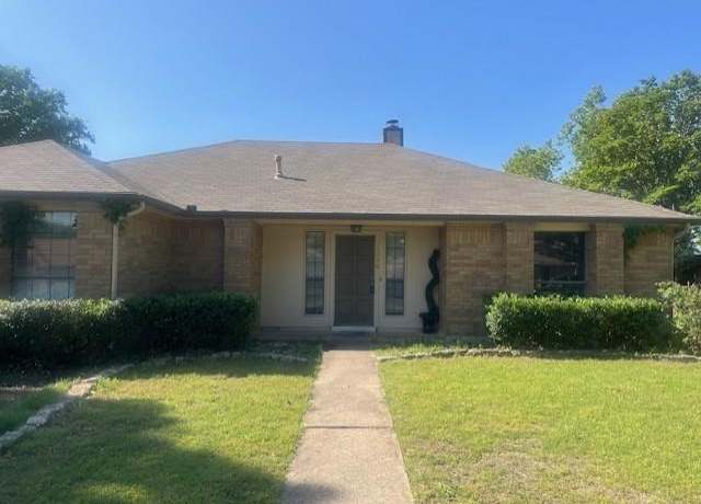 Property at 1340 Chicota Dr, Plano, TX 75023, 3 beds, 2 baths