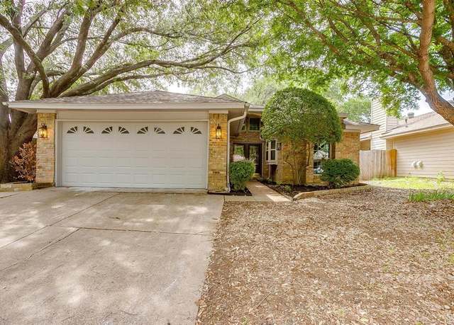 Property at 2204 Mediterranean Ave, Arlington, TX 76011, 3 beds, 2 baths