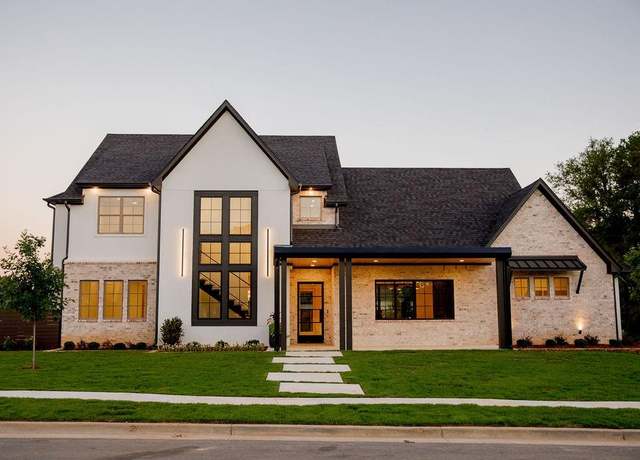 Property at 1596 Maple, Tyler, TX 75703, 5 beds, 4 baths
