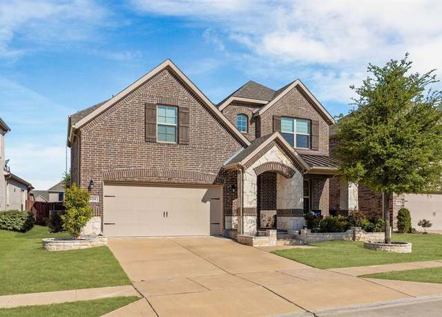 Property at 5204 Tuscarora Trl, Mckinney, TX 75070, 4 beds, 3 baths