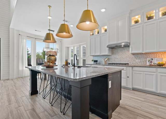 Property at 149 Waterside Dr, Argyle, TX 76226, 5 beds, 4 baths