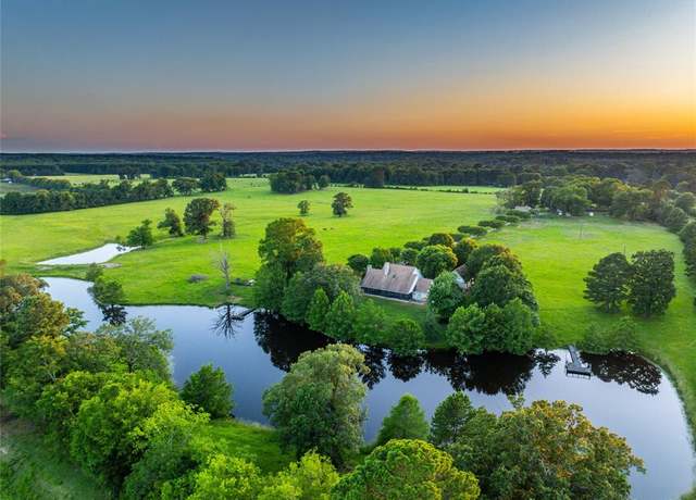 Property at 7369 Farm to Market Road 999, No City, TX 75975, 4 beds, 2.5 baths