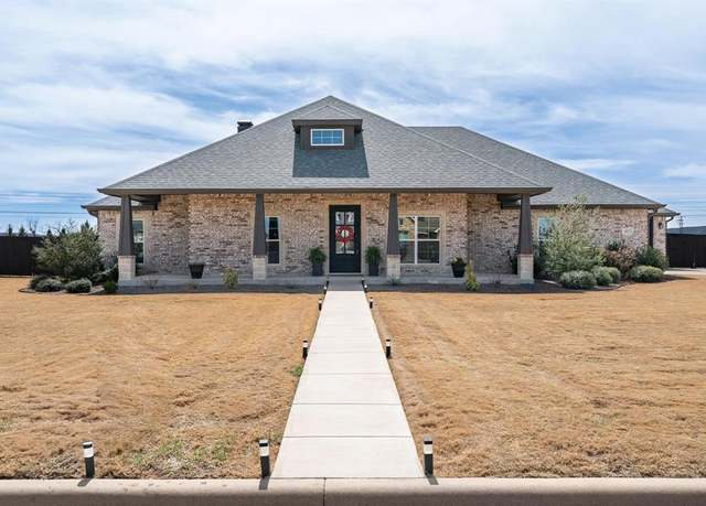 Property at 117 Contera Ct, Abilene, TX 79602, 4 beds, 3 baths