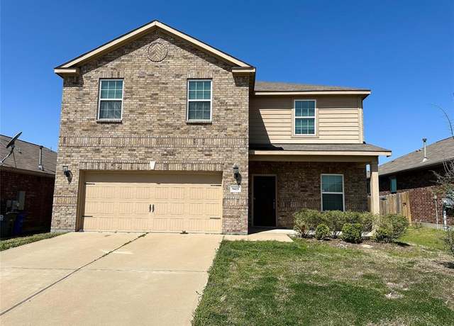 Property at 9415 Bald Cypress St, Forney, TX 75126, 4 beds, 2.5 baths