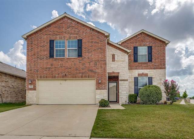 Property at 7828 Tudanca Trl, Fort Worth, TX 76131, 5 beds, 3 baths