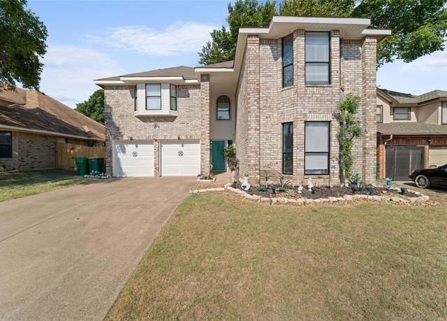 Property at 722 Ford Dr, Cedar Hill, TX 75104, 5 beds, 3 baths
