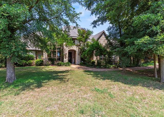 Property at 2701 Wolf Creek Dr, Lucas, TX 75002, 5 beds, 4.5 baths