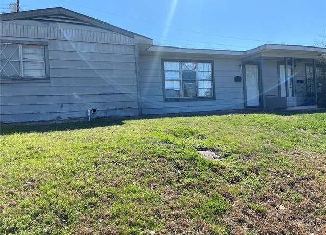 Property at 63 Mundt St Unit B, Denison, TX 75020, 4 beds, 2 baths