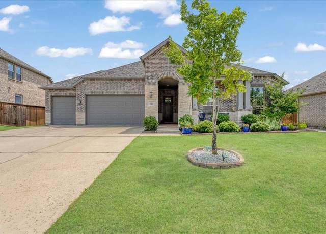 Property at 3806 Deer Point Dr, Denison, TX 75020, 4 beds, 2.5 baths