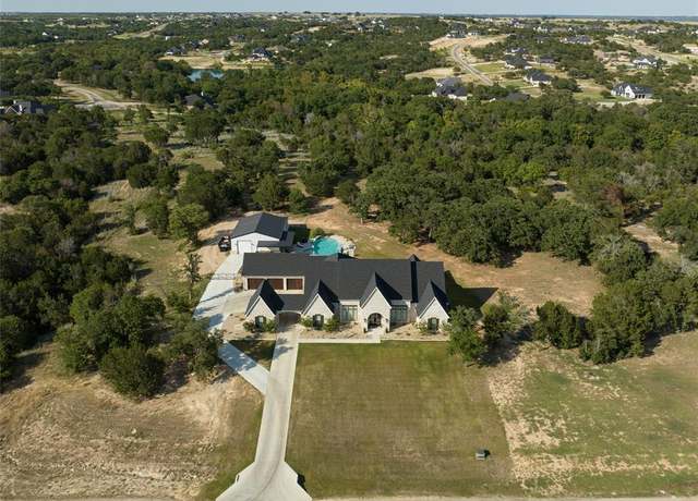 Property at 1239 Eagles Bluff Dr, Brock, TX 76087, 4 beds, 3.5 baths