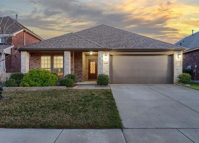 Property at 912 Lake Cypress Ln, Little Elm, TX 75068, 3 beds, 2 baths