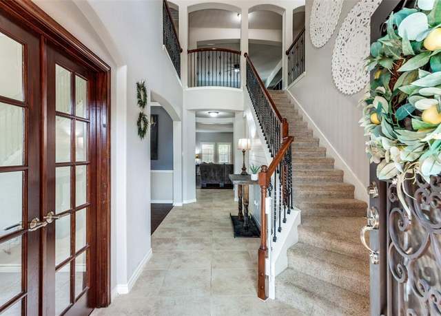 Property at 4013 Burwood Dr, Fort Worth, TX 76262, 4 beds, 3.5 baths