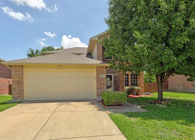 Property at 3705 Mcclintick Rd, Mckinney, TX 75070, 4 beds, 2.5 baths