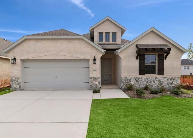 Property at 3611 Arrowhead Ln, Sherman, TX 75092, 3 beds, 2.5 baths