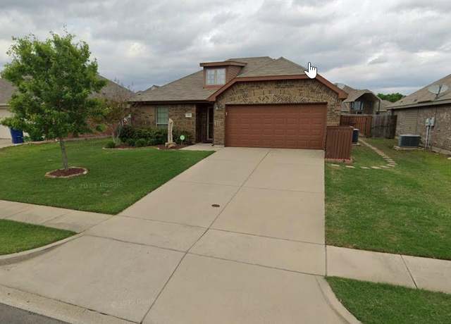 Property at 504 Brooke St, Greenville, TX 75402, 4 beds, 2 baths