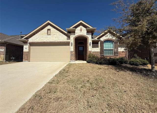 Property at 1705 Victoria Dr, Fort Worth, TX 76131, 4 beds, 2.5 baths