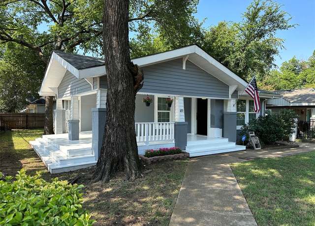 Property at 400 W Pembroke Ave, Dallas, TX 75208, 3 beds, 2 baths
