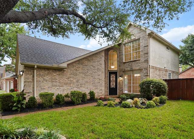 Property at 305 Waterside Dr, Irving, TX 75063, 3 beds, 2.5 baths