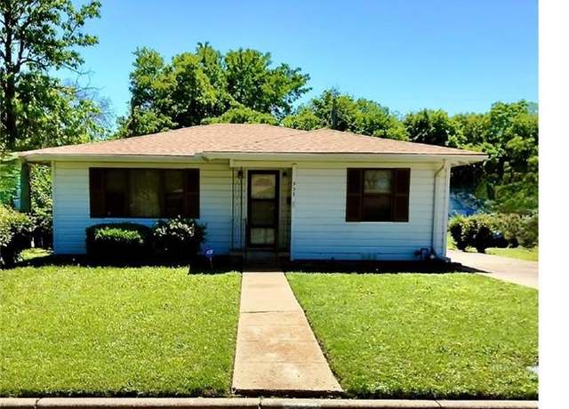 Property at 905 Carver St, Waco, TX 76704, 3 beds, 1 bath