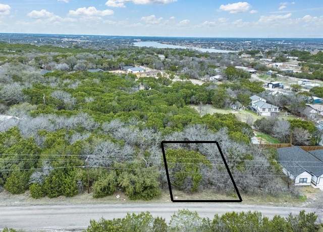 Property at 928 Ports O Call Dr, Granbury, TX 76048