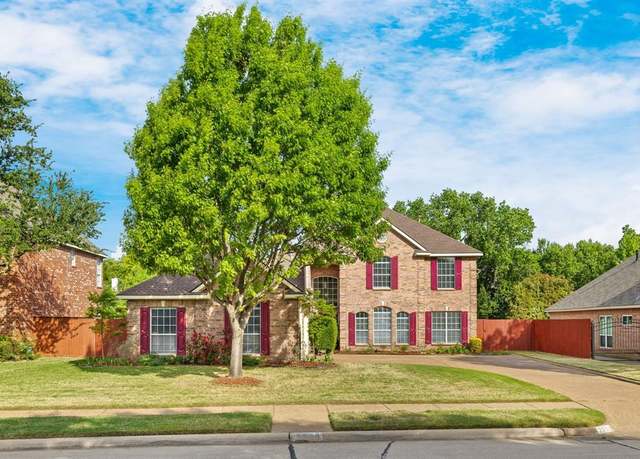 Property at 2200 Melanie Dr, Colleyville, TX 76034, 4 beds, 2.5 baths