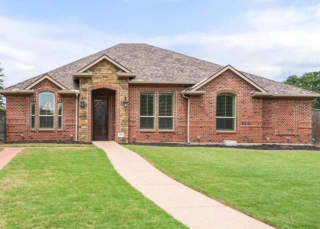Property at 3315 Oak Run Ln, Mansfield, TX 76063, 4 beds, 3.5 baths