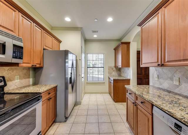 Property at 1849 Signal Ridge Pl, Rockwall, TX 75032, 2 beds, 2 baths