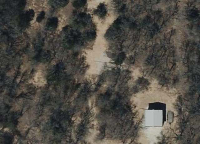 Property at 140 Rolling Bnd, Alvord, TX 76225
