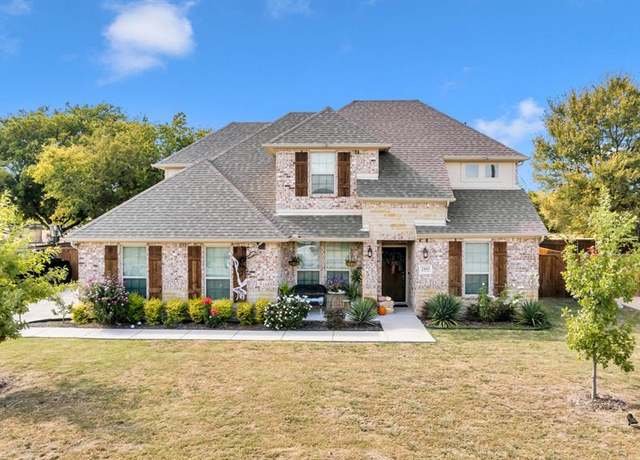 Property at 2443 Verona Rd, Lancaster, TX 75134, 4 beds, 3.5 baths