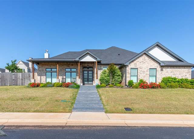 Property at 6716 Chisholm Trl, Abilene, TX 79606, 4 beds, 3 baths