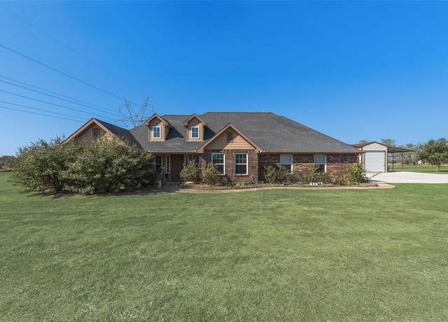 Property at 5562 Southfork Dr N, Royse City, TX 75189, 4 beds, 2 baths