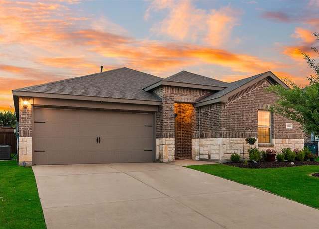 Property at 6208 Bracken Dr, Celina, TX 76227, 4 beds, 2 baths