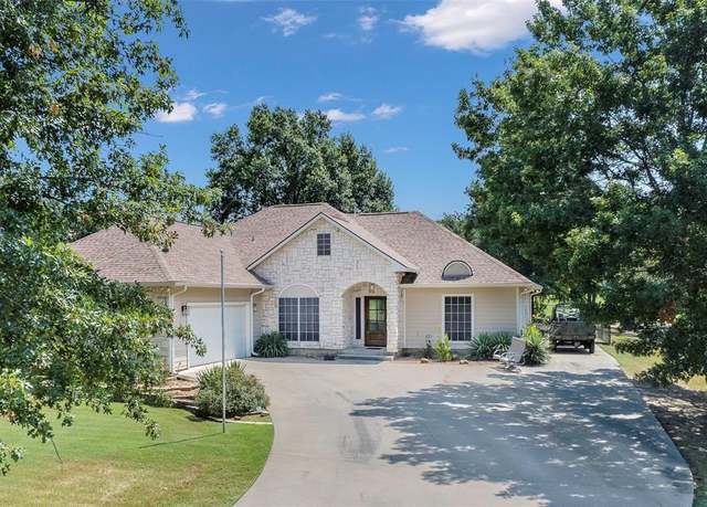 Property at 102 Kiowa Dr N, Lake Kiowa, TX 76240, 3 beds, 2.5 baths