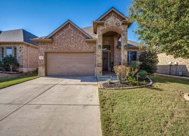 Property at 3308 Estacado Dr, Denton, TX 76210, 4 beds, 3 baths