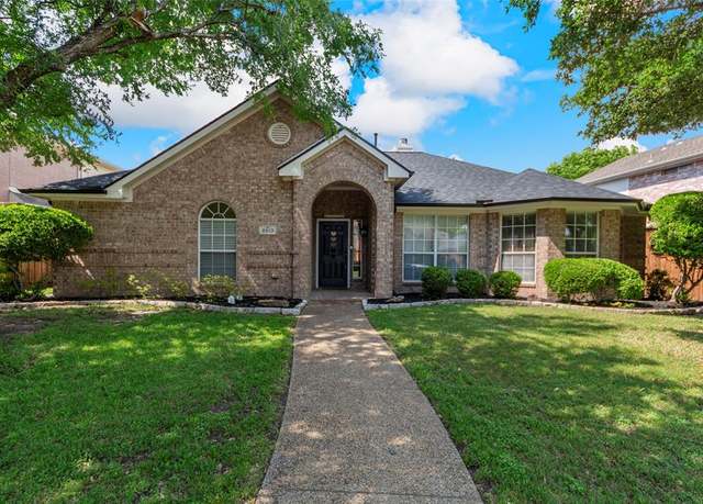 Property at 8813 Lakepointe Ave, Rowlett, TX 75088, 3 beds, 2 baths