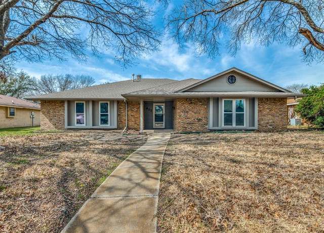 Property at 417 Ash Ln, Lancaster, TX 75146, 3 beds, 2 baths